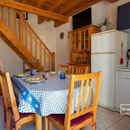 Maison Climatisee A 600m De La Holiday home Vias